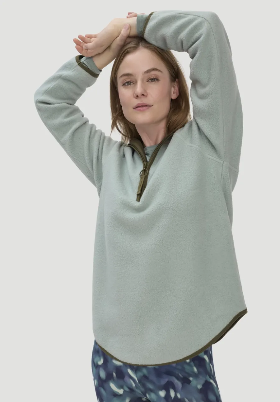 Fleece Hoodie Relaxed ACTIVE LIGHT aus reiner Bio-Baumwolle von hessnatur
