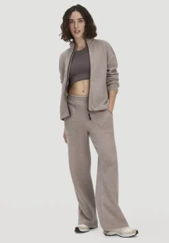 Fleece Hose Relaxed ACTIVE LIGHT aus reiner Bio-Baumwolle von hessnatur