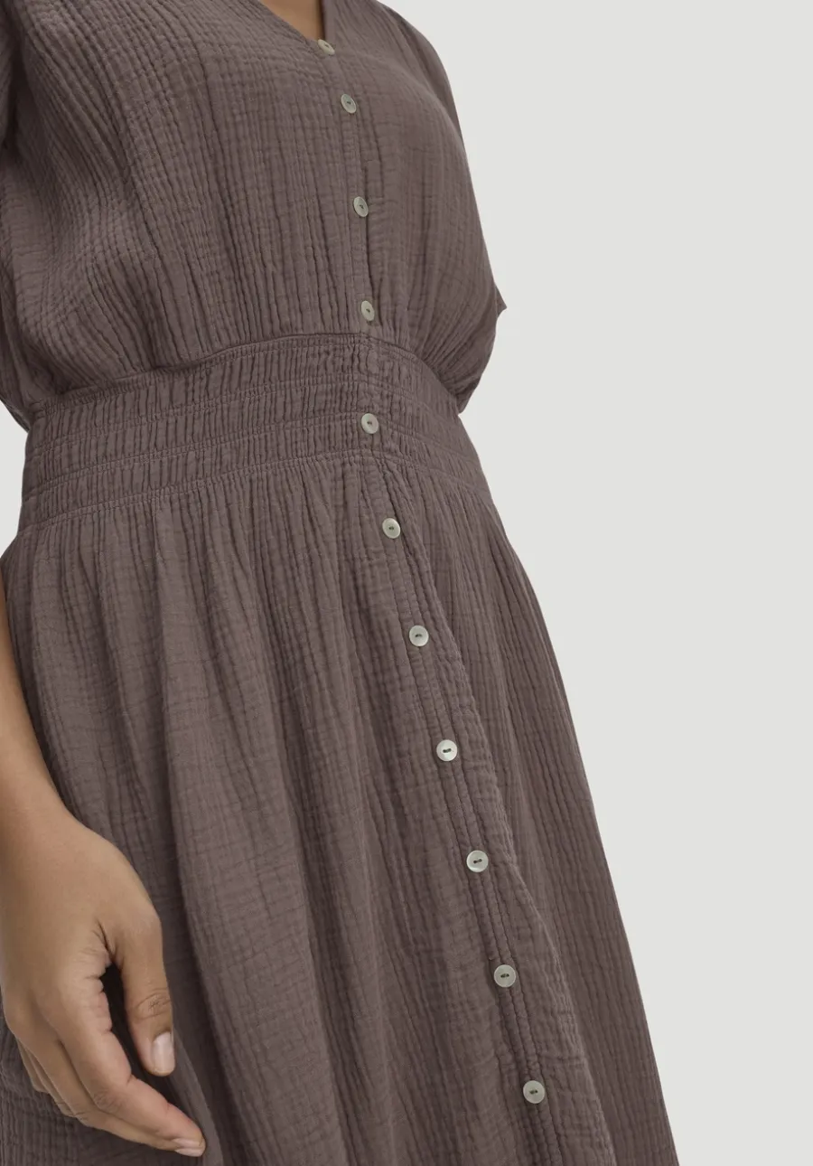 Gewebe Kleid mit Taillierung Midi aus reiner Bio-Baumwolle von hessnatur