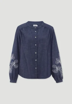 Jeans Bluse Embroidery Relaxed aus reiner Bio-Baumwolle von hessnatur