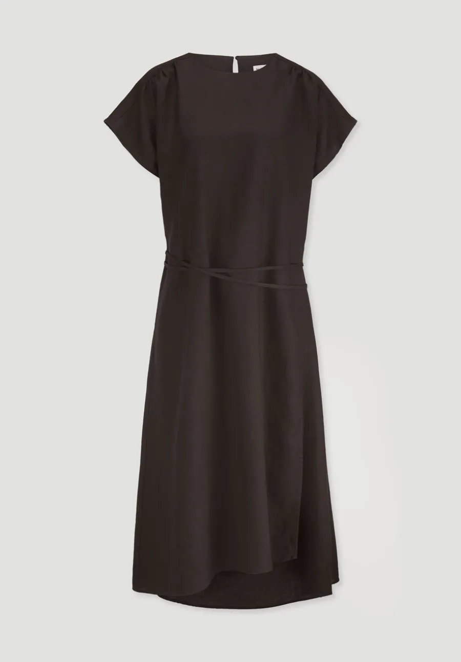 Kleid mit Wickeloptik Midi aus reinem Leinen von hessnatur