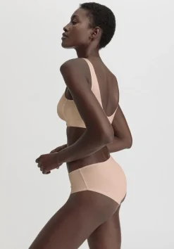 Panty Regular Cut COTTON FEEL aus Bio-Baumwolle von hessnatur