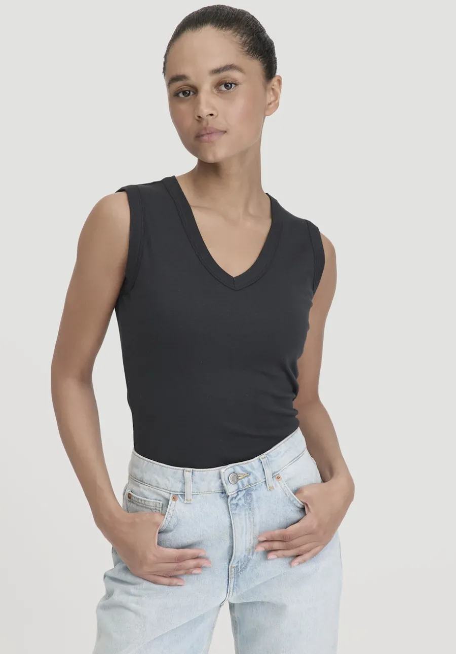 Softrib Top Fitted aus Bio-Baumwolle und TENCEL™ Modal von hessnatur