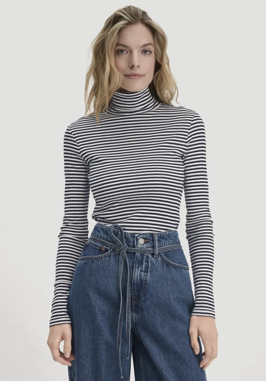 Streifen Softrib Longsleeve Fitted aus Bio-Baumwolle und Modal von hessnatur