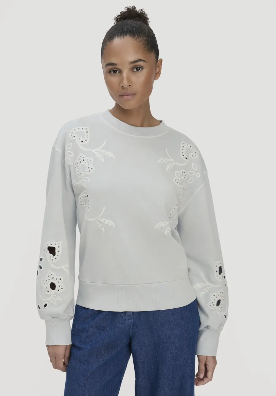 Sweatshirt Relaxed BETTER RECYCLING aus reiner Bio-Baumwolle von hessnatur