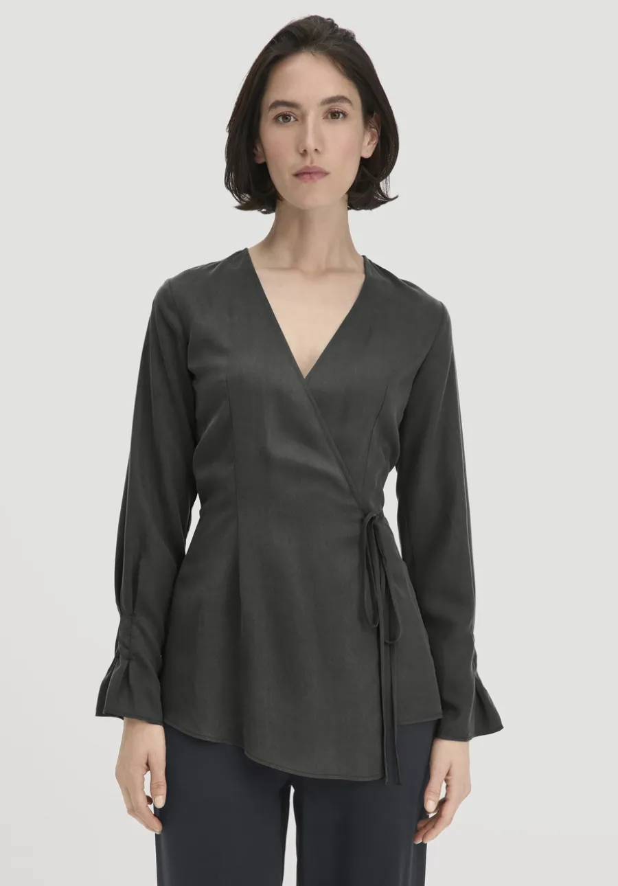 Wickelbluse Regular aus TENCEL™ Lyocell von hessnatur