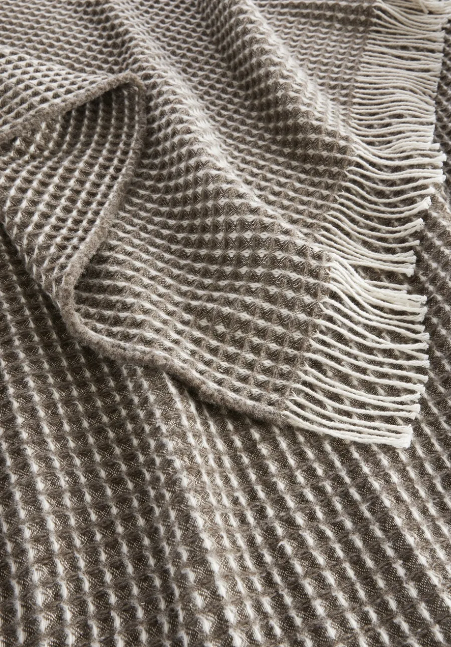 Wollmix Waffle Plaid YARA aus Bio-Lambswool mit Bio-Baumwolle von hessnatur